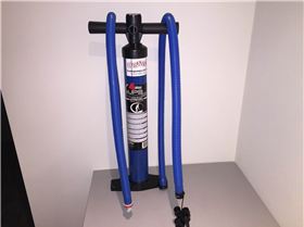 rubbish seal inside/no service/round seal rolls off plunger/not worth the money