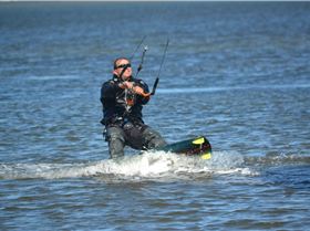 Kitesurfing