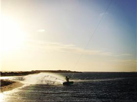 Layin' down some rail