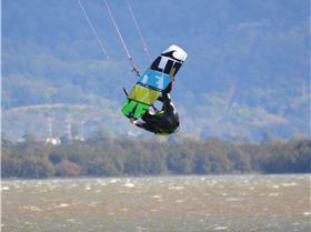 Kitesurfing