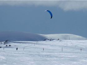 Falls snowkiting