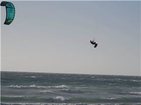 Kitesurfing