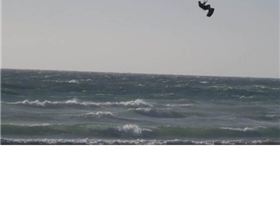 Kitesurfing
