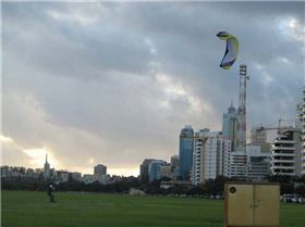 Pillow powered land kiter in the Perth CBD