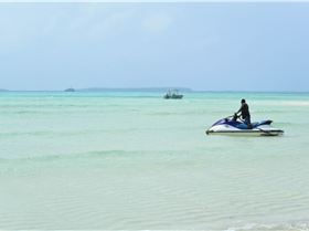 Moon Tours - PNG KITE TRIP