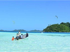 Moon Tours - PNG KITE TRIP