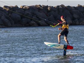 Here is a good Kite Foil lesson From Thierry in 13kts with an F-ONE Bandit 2018 6m at Currumbin QLD