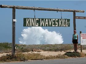 King Waves Kill