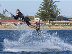Kitesurfing