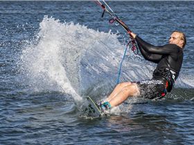 Kitesurfing