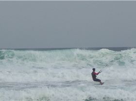 kiteboarding in China 