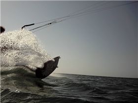 Kitesurfing