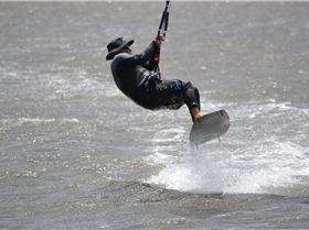 Kitesurfing