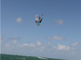 Buzz kites in action