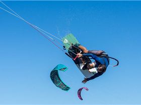Kitesurfing