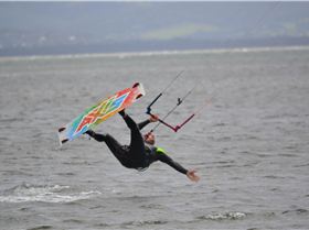 Kitesurfing