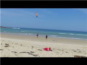 Kitesurfing