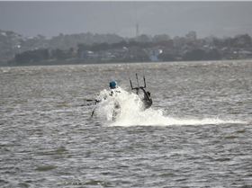 Kitesurfing