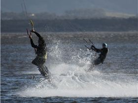 Kitesurfing