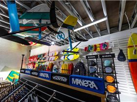 F-one and Manera Australia have opened they showroom and training facility here in Australia!