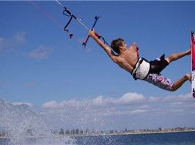 bradley melville pushing it on the new flexifoil fusion 2