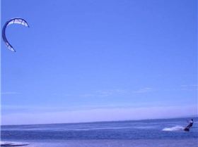 sub ten knots on an 8.5m inflato