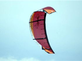 Kitesurfing the sandbar at Safety Bay