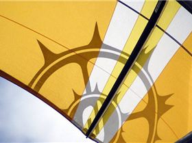 Kitesurfing the sandbar at Safety Bay