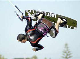 Kitesurfing the sandbar at Safety Bay