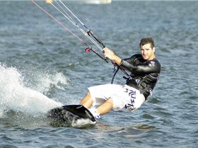 Kitesurfing the sandbar at Safety Bay