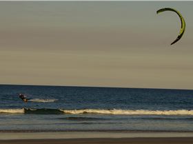 17m Light winds 8-10kts