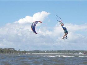 Ang,Jase at Shearwater, just stretchin