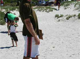 Kite X - AKS Darren checking safety and set-up