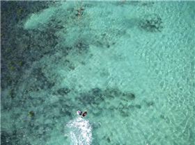 Green Island, 10Mar08