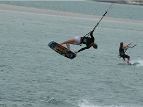 Girls in action at the 2008 Freestyle Nats at Elliott Heads