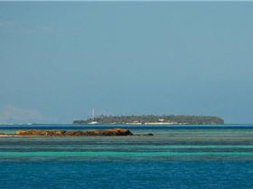 Tavarua Island , Fiji