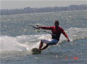 Kitesurfing