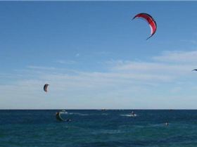 A day at Rotto in NE wind