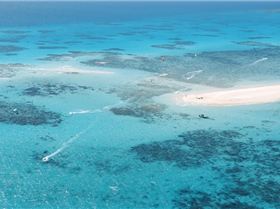 Kiting the Great Barrier Reef