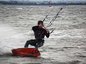 Ian - 7m Ozone 30 knots