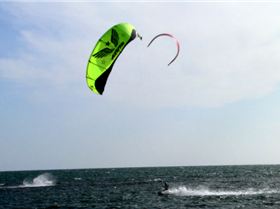 Kitesurfing