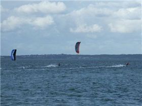Kitesurfing