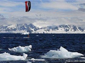 Antarctic Kiteboarding