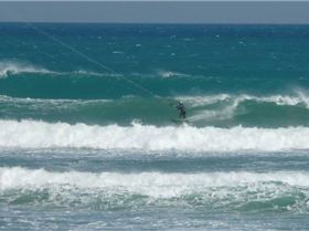 Kitesurfing Middleton