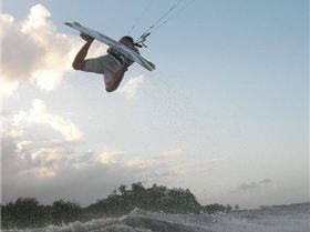 Kyle Wright kiteloop