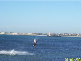 Kitesurfing
