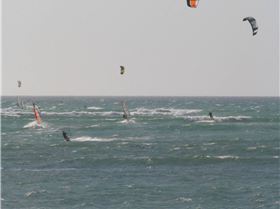 Harmony: 5 kites, 5 pole.