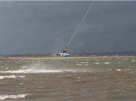 Kitesurfing