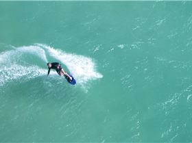 Sunday afternoon Cruizin with Jimmy Lewis