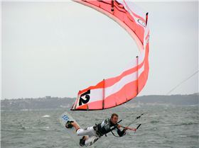 Jaime Herraiz meets local kiter